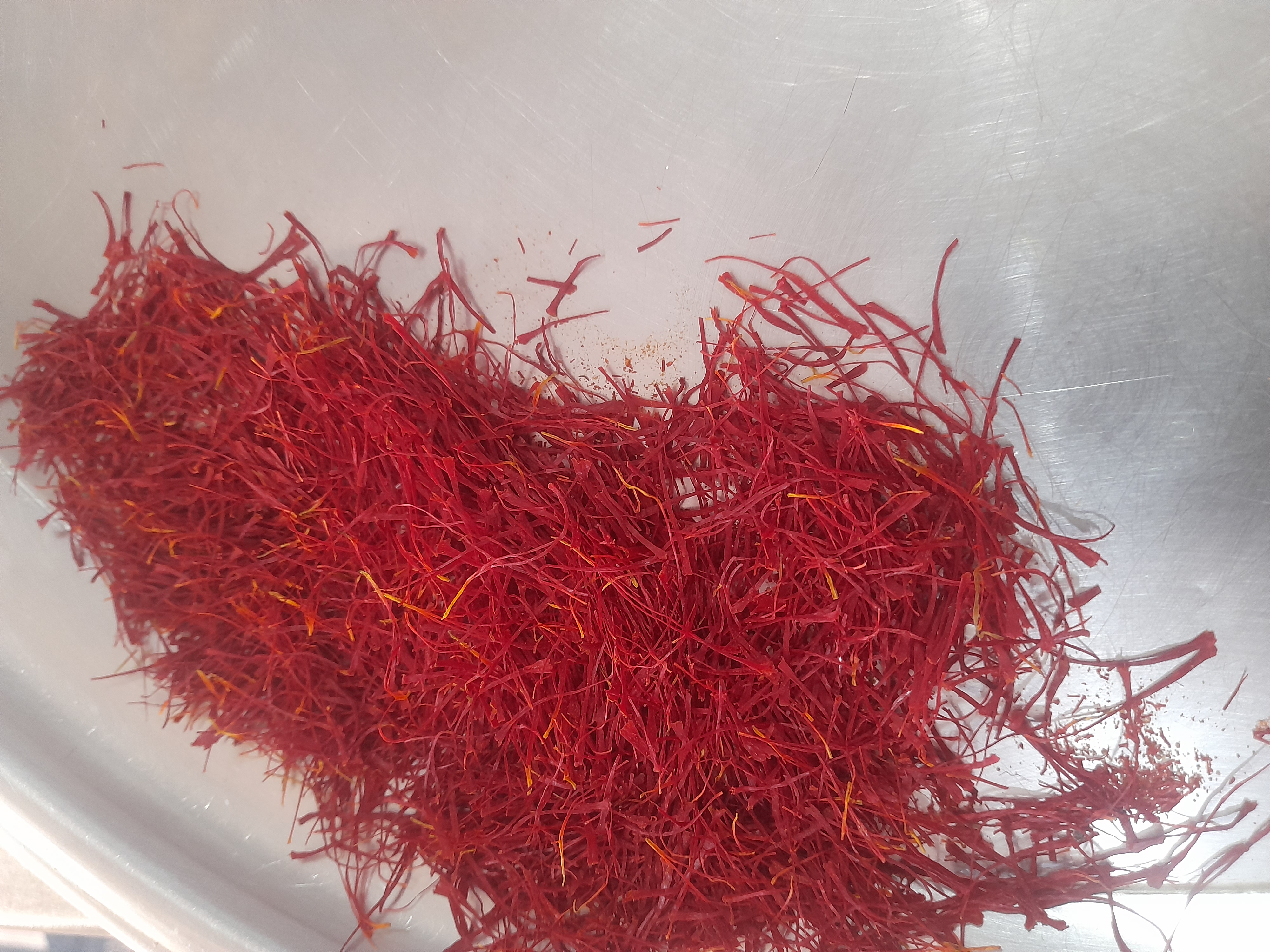 زعفران پوشالی نیشابور